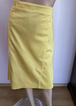 Дизайнерська пряма жовта спідниця- батал/18/46/ brend gerard darel