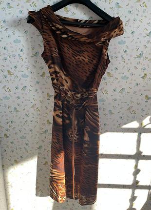 Сукня в тваринний принт