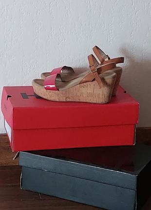 Босоножки натуральная кожа