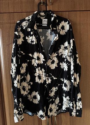 Чёрно-белая рубашка zara цветочек