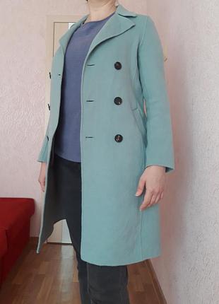 Пальто zara из шерсти голубое