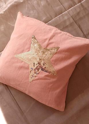 Распродажа🌸наволочка🌸 пудровая роза с звездой пайетки