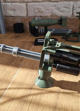 Minigun          . 3