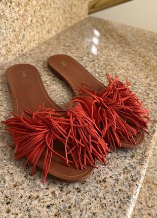 Шлепки zara