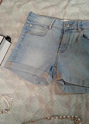Шорты джинсовые