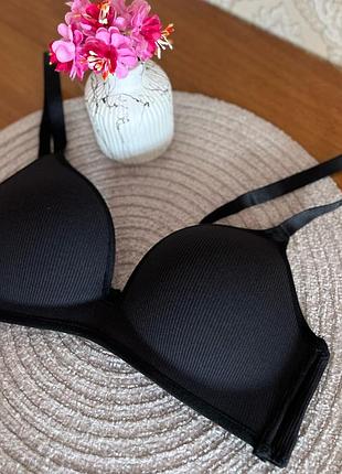 Бюстгальтер в рубчик без кісточки