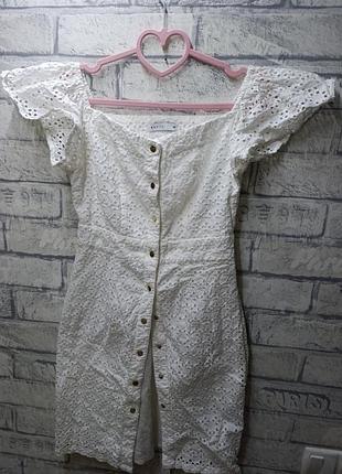 Красивое летнее платье прошва