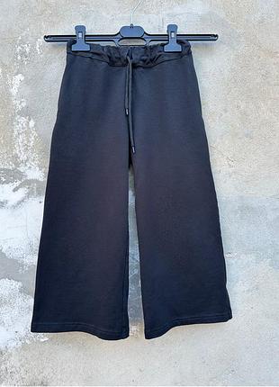 Чорні трикотажні штани wide leg