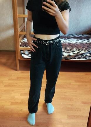 Джинсы женские