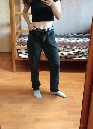 Джинсы женские