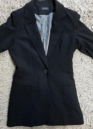 Жіночий піджак