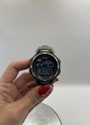 Електронний водонепроникний годинник