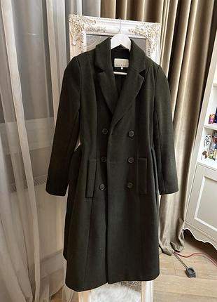 Вовняне пальто на осінь. шерсть