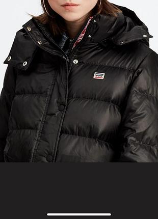Пуховик levi's, наповнювач пух +піря, легенький і теплий