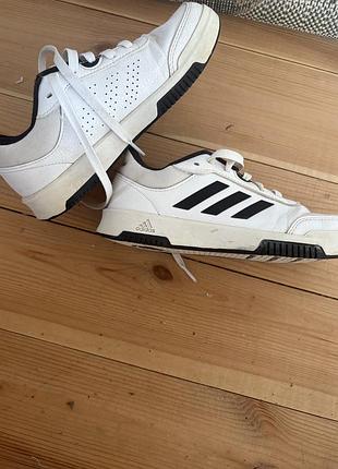 Кросівки adidas