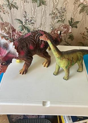 Дитяча іграшка великий динозавр трицератопс гумовий резиновий зі звуком