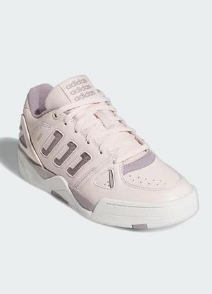 Кросівки adidas