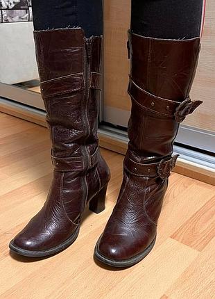 Кожаные сапоги на каблуке р.38 деми зима