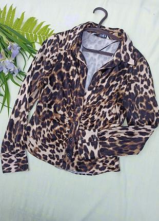 Очень эластичная вискозная (как шёлковый атлас) блуза с драпировкой в леопардовый принт,м,zara турция.