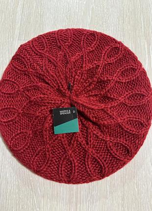 Берет в наличии 26.