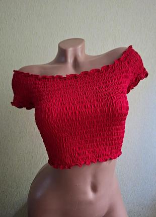 Топ резинка. топик с открытыми плечами. красный. 100% коттон.