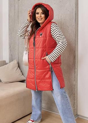 Стильний жилет на холодну пору року