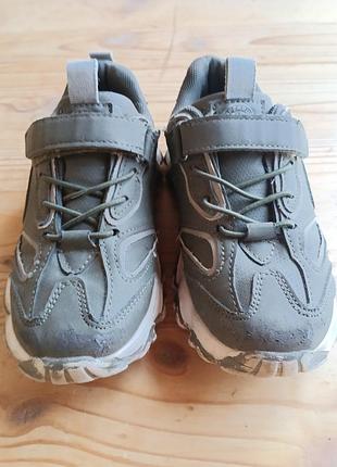 Кроссовки для мальчика 30