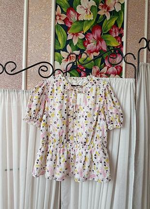 Красива ніжна блуза в квітковий принт per una.