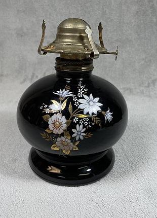 Винтажная керосиновая лампа