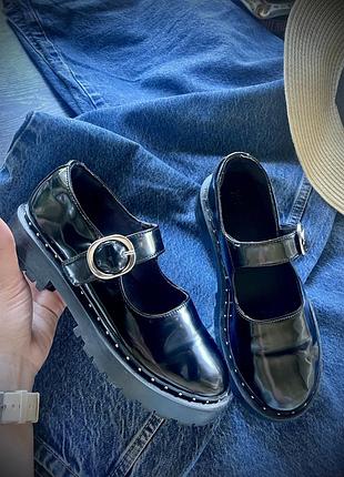 Туфлі лофери zara