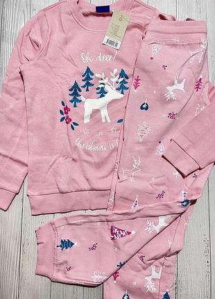 Якісний костюм з начосом для дівчинки