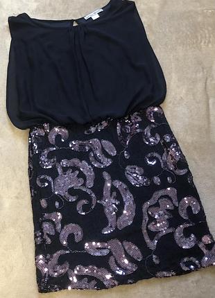 Сукня жіноча