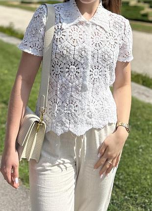 Футболка з мережива