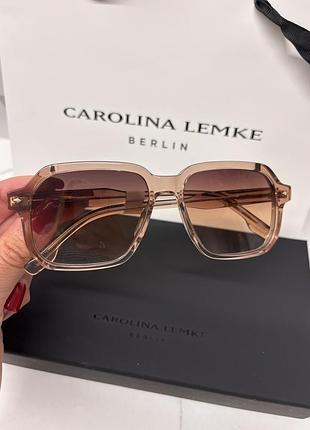 Carolina lemke окуляри