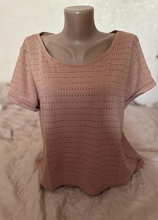 Якісна базова оверсайз футболка з ефектом легкої прозорості. від хс до невеликої л