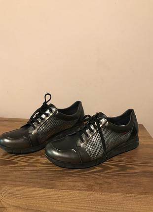 Жіночі шкіряні туфлі на кожен день 39