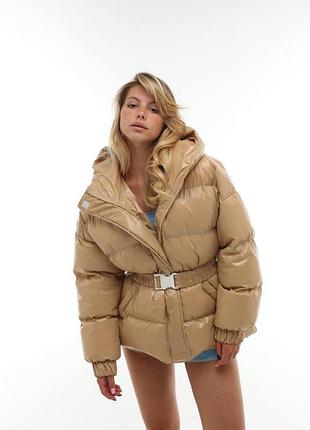 Если есть желание купить пуховик, который будет актуальным не один сезон