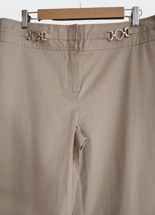 Женские брюки цвета беж