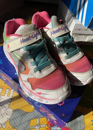 Кросівки sketchers 33,5 розмір