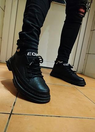 Мужские кроссовки/туфли