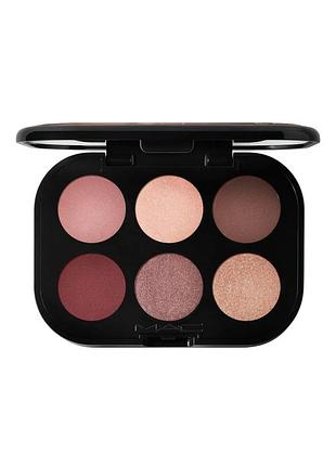 M.a.c палетка тіней для повік, embedded in burgundy