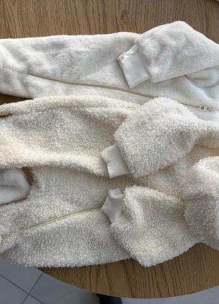 Пара демісезонних комбінезонів та шапочка