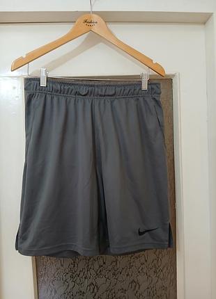 Шорти nike dri-fit розмір м стан нових, сірі
