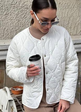 Женская куртка карточка бомбер стеганая осень демисезон