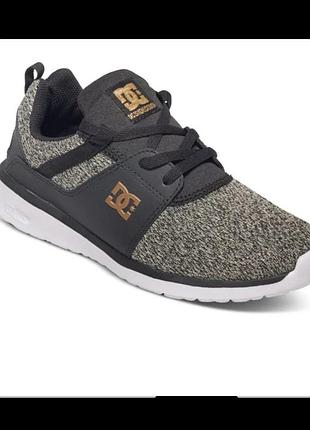 Женские кроссовки dc shoes