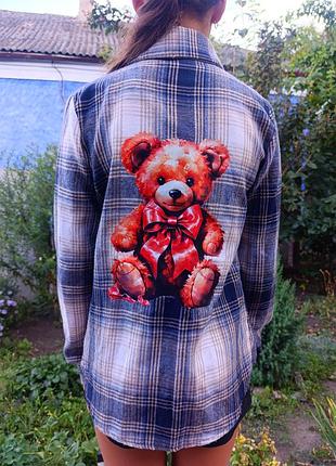 Прекрасная яркая рубашка на худи девочку р. 146-152