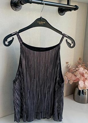 Майка плиссе, черная с напылением серебра.