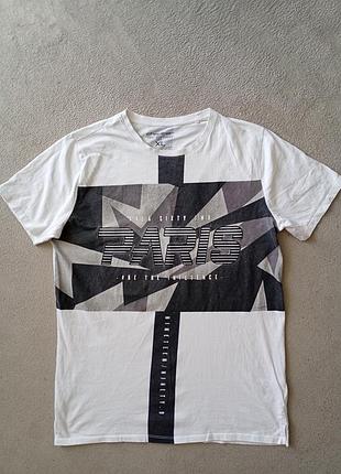 Брендова футболка chapter.