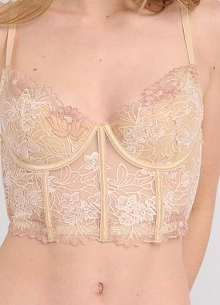 Бюстгальтер - корсет