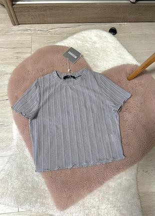 Вкорочена футболочка від missguided